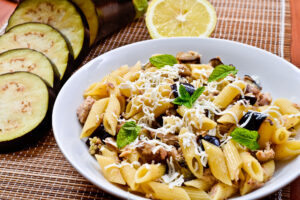 pasta fredda al tonno e melanzane primi piatti veloci - pasta fredda