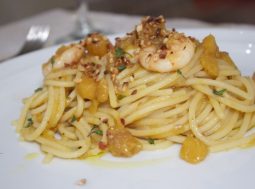 pasta zucca, gamberetti e nocciole