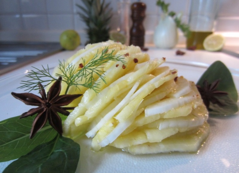 carpaccio di finocchio e ananas