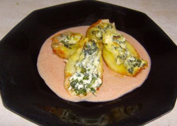 conchiglioni con ricotta e spinaci