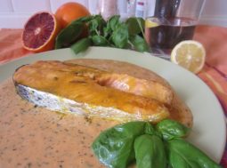 salmone con salsa di arance