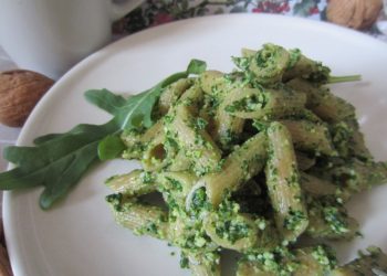 pesto di rucola  e noci