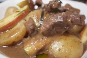 spezzatino con patate e mele spezzatino con patate e mele