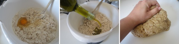 Aggiungete un uovo e l’olio e lavorate con le mani fin quando l’impasto non diventerà compatto e liscio.