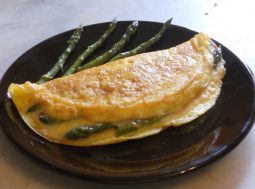 omelette con asparagi