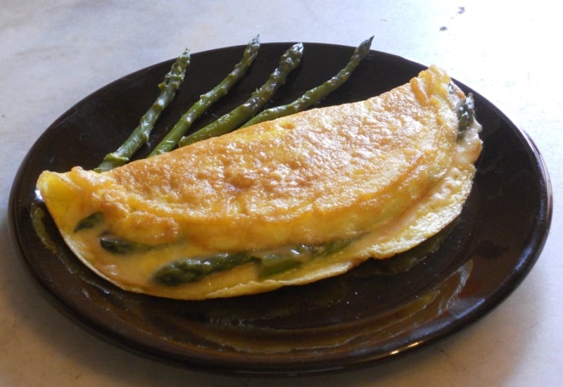omelette con asparagi