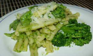 pasta con broccoletti e pecorino