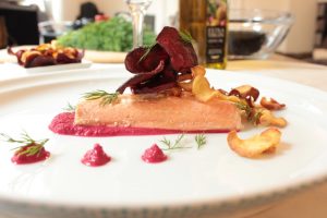 salmone e barbabietole salmone e barbabietole