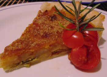 torta salata con peperoni e patate