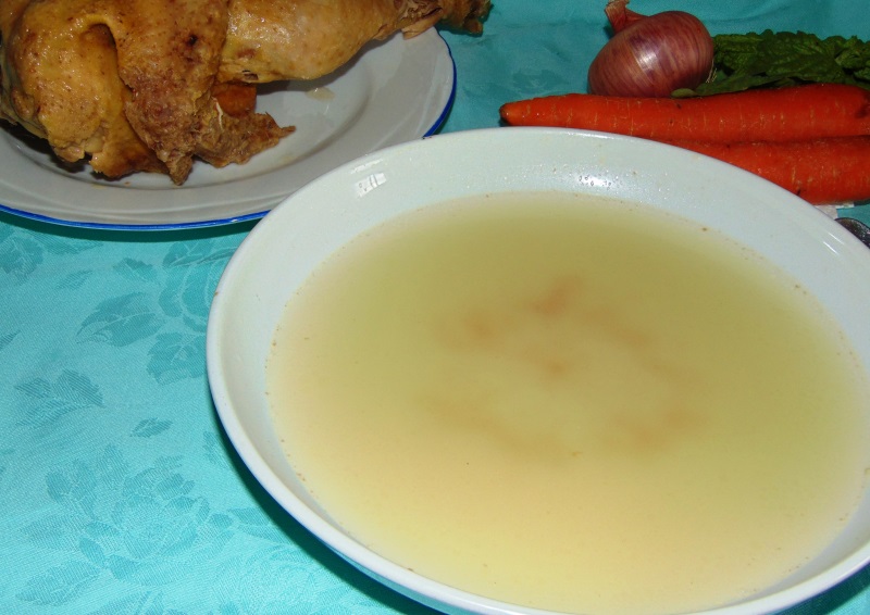 brodo di pollo