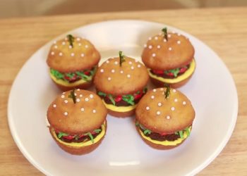 cheeseburge cupcake