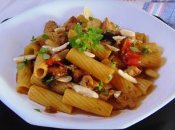 pasta con pesce spada e melanzane