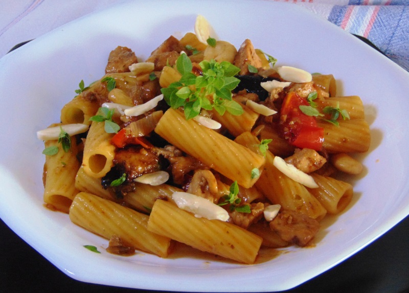 pasta con pesce spada e melanzane