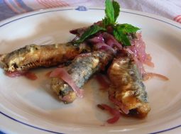 sarde con cipollata