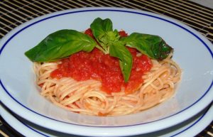 spaghetti al pomodoro