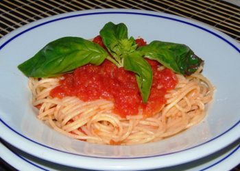 spaghetti al pomodoro