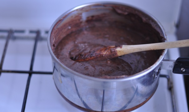 Ed ecco una foto della crema pasticcera al cioccolato pronta per essere gustata al cucchiaio o utilizzata in altre ricette: