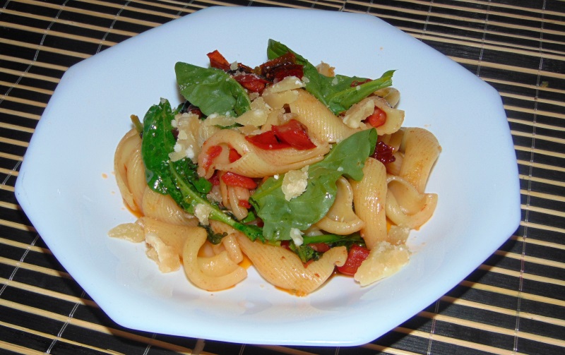 pasta tricolore pasta tricolore