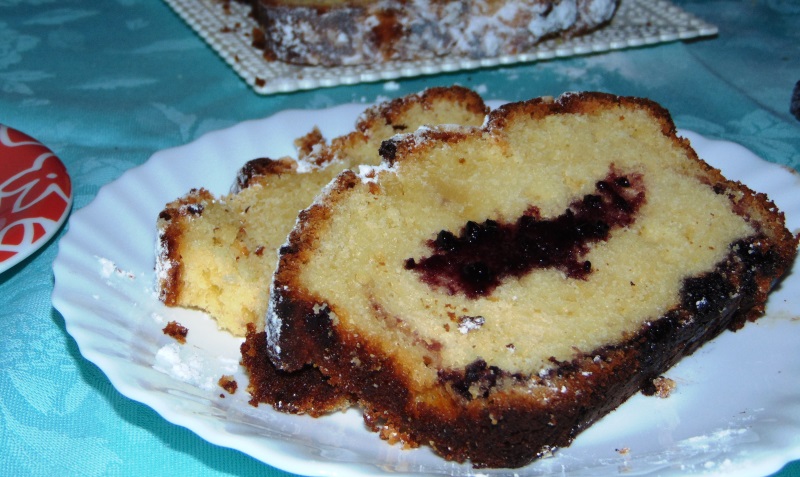 plumcake con confettura di more