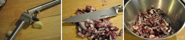 Iniziate a pulire gli spicchi di aglio e a schiacciarli (o ridurli, al coltello, in pezzettini molto piccoli). Tagliate la cipolla di Tropea e mettete entrambi gli ingredienti in una ciotola.
 
