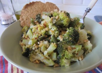 insalata di broccoli e fagiolini