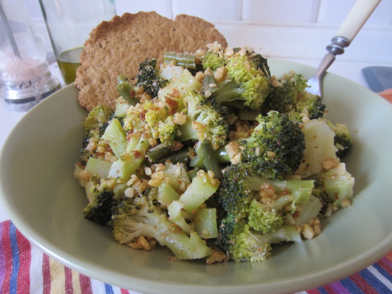 insalata di broccoli e fagiolini