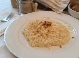 risotto con castelmagno e noci