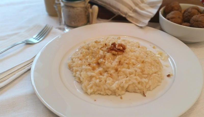 risotto con castelmagno e noci