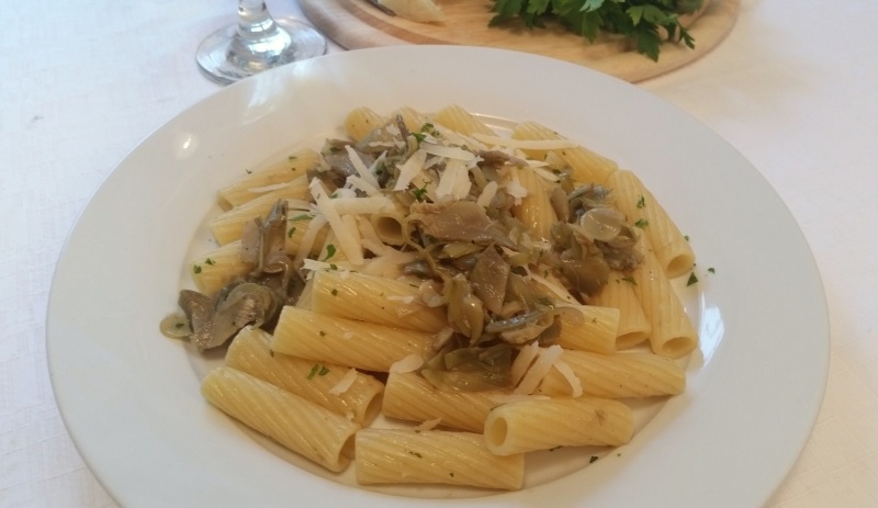 tortiglioni con carciofi