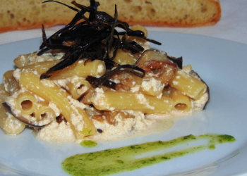 pasta ricotta e melanzane