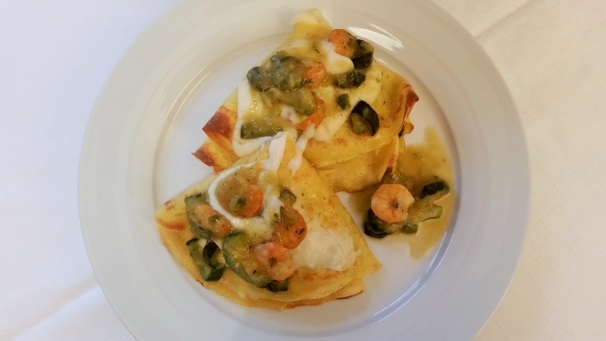 crespelle con gamberi e zucchine_