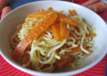 vermicelli di riso con carote