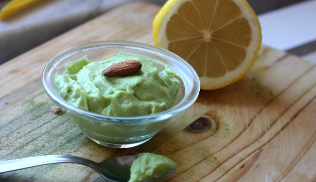 pesto di avocado