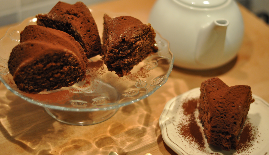 torta all'acqua con cacao