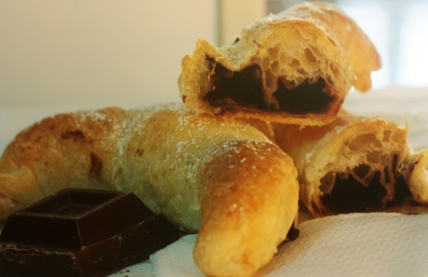 Ed ecco una foto dei cornetti al cioccolato pronti per essere gustati: