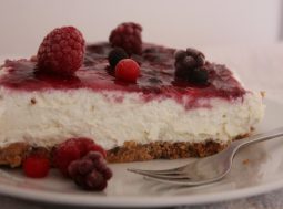 cheesecake ai frutti di bosco