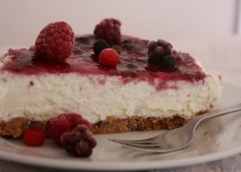 cheesecake ai frutti di bosco