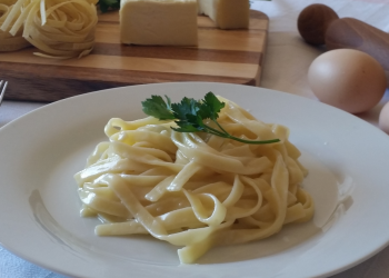 fettuccine alfredo