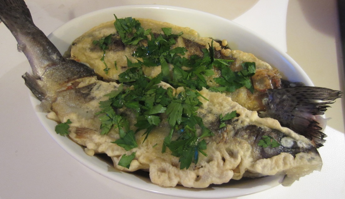 Pla Priew Wan (spigola fritta)