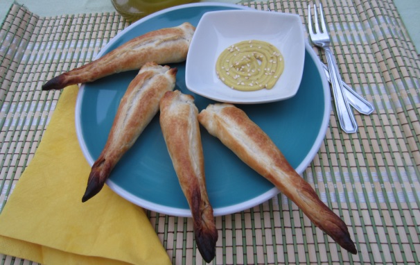 Servitele le vostre sardine in pasta sfoglia calde o fredde, come preferite.