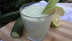 cocktail di cetrioli e yogurt cocktail di cetrioli e yogurt
