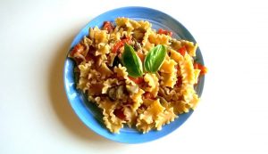 mafaldine piccanti con funghi e caciotta