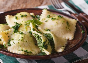 ravioli ricotta e spinaci