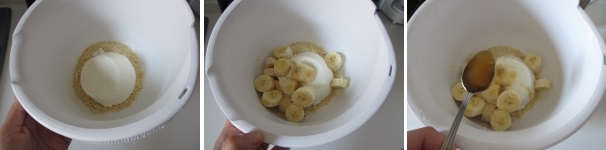 Scolate bene la ricotta ed aggiungetela agli anacardi. Sbucciate la banana e tagliatela a fette, aggiungetele al resto e versate sopra il miele.