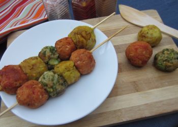 spiedini di polpette vegane