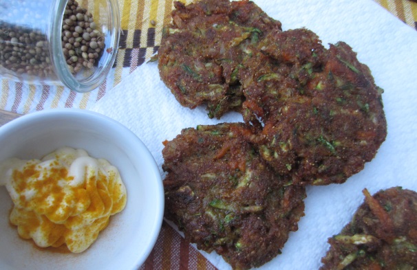 Servitele la Pakora calda oppure fredda, come preferite.