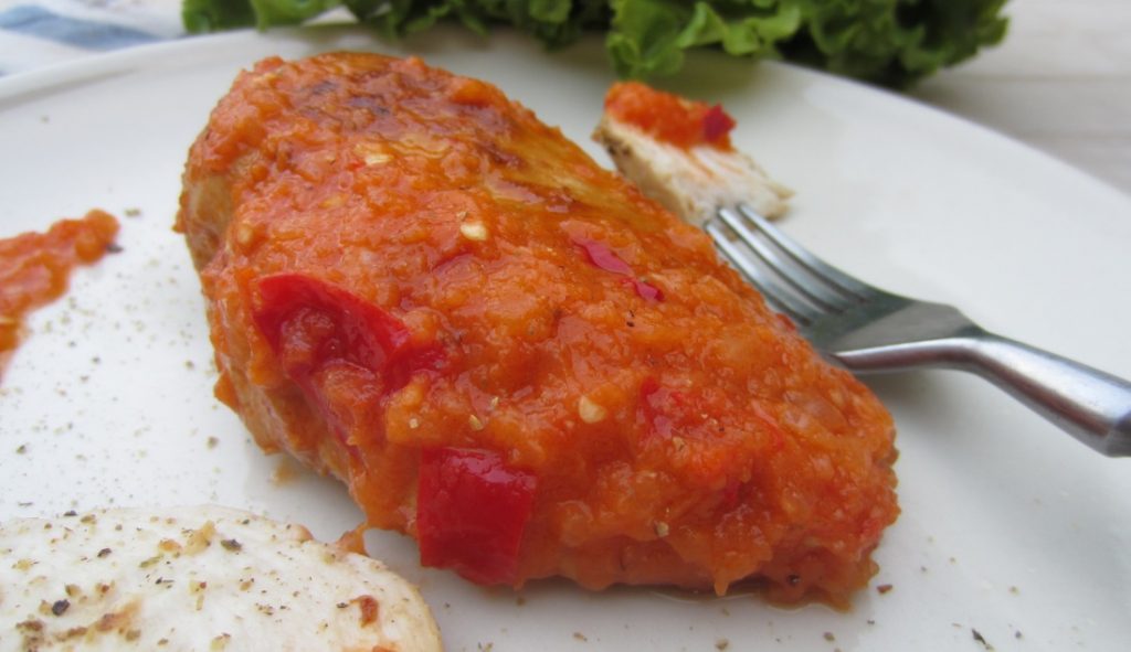 petto di pollo marinato in salsa piccante