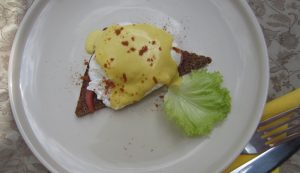 uova alla Benedict uova alla Benedict