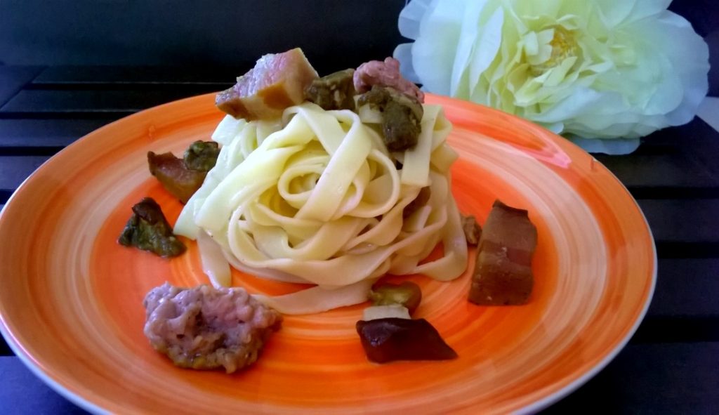 tagliatelle funghi e salsicci afinale ok