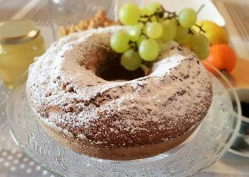 ciambella integrale con uvetta